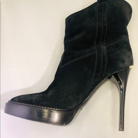Burberry platform black suede ankle boots size 39 - Picture 9 of 10